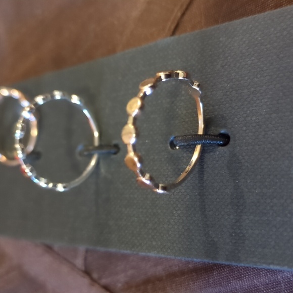 Ava & Aiden 3-Pack Thin Circle Rings - Gold & Silvertone- New in Package - Picture 2 of 3